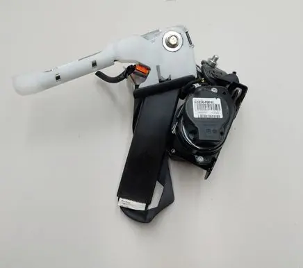 Nissan Leaf II (ZE1) Front seatbelt 638264901L