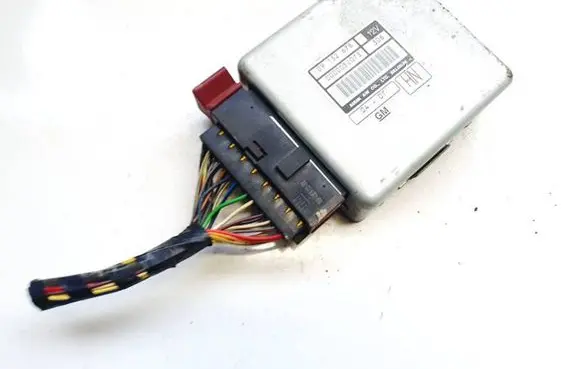 Opel Zafira A Gearbox control unit/module 09132678 0000052073