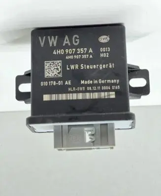 Audi A8 S8 D4 4H Light module LCM 4H0907357A 01017801AE