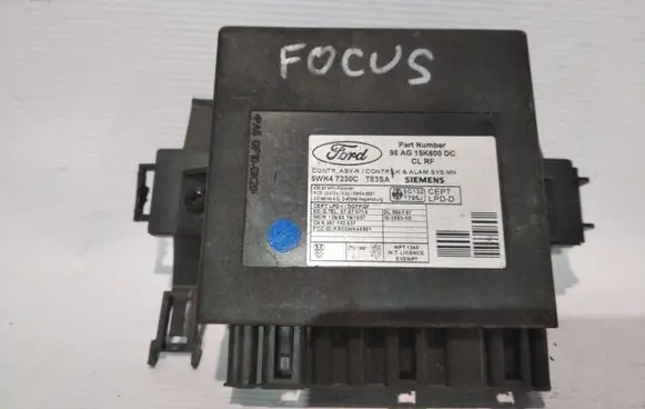 Ford Focus Comfort/convenience module 5WK47230C