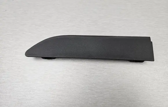 BMW X5 E53 Front tow hook cap/cover 8250414 51118250414