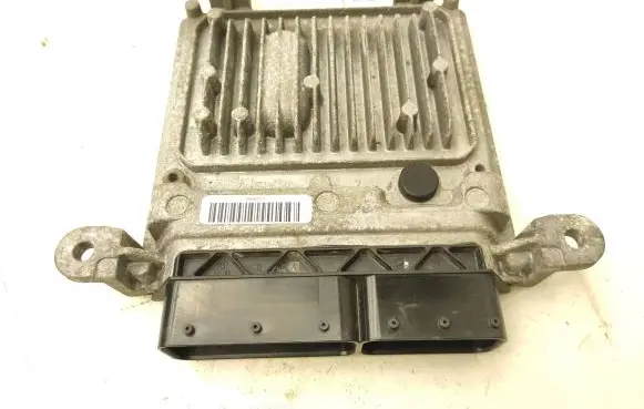 Mercedes-Benz Sprinter W906 Engine control unit/module A6519000700 A6519010600 28429285