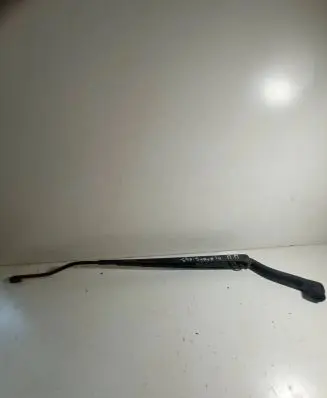 KIA Sorento Front wiper blade arm