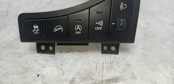KIA Sportage Other switches/knobs/shifts 937003U690WK