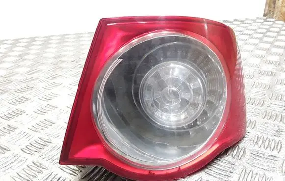 Volkswagen Jetta V Rear/tail lights 1k5945096g