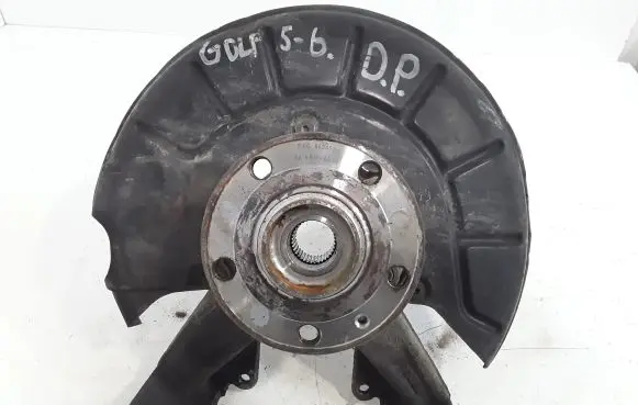 Skoda Octavia Mk2 (1Z) Front wheel hub spindle knuckle