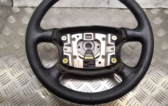 Audi A3 S3 8P Steering wheel
