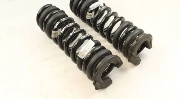 BMW M4 G82 G83 Rear coil spring 8098764 33538098764