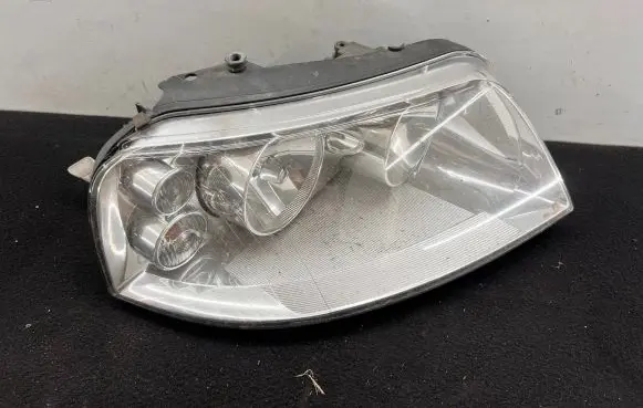 Volkswagen Sharan Headlight/headlamp 7M4941016AH 0301182602