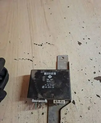 Nissan Terrano Other control units/modules 05051132