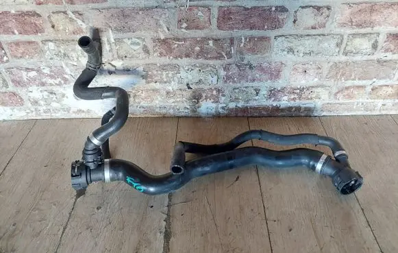 BMW 5 F10 F11 Intercooler hose/pipe
