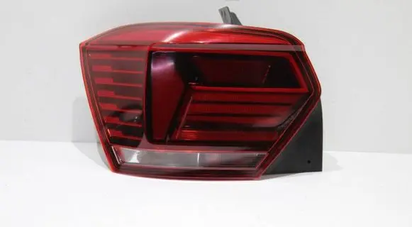 Volkswagen Polo VI Rear/tail lights 2G0945095B 2G0945111B RE2887000001