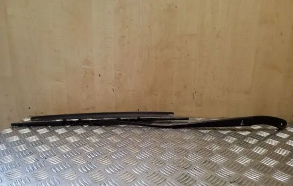Volkswagen Transporter - Caravelle T5 Front wiper blade arm 7H1955409C