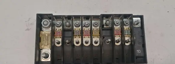 Volkswagen Transporter - Caravelle T5 Fuse module 7H0937559A 7H6970187FD