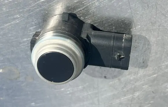 Mercedes-Benz Sprinter W907 W910 Parking PDC sensor A0009055504 1611230901 A8T9372