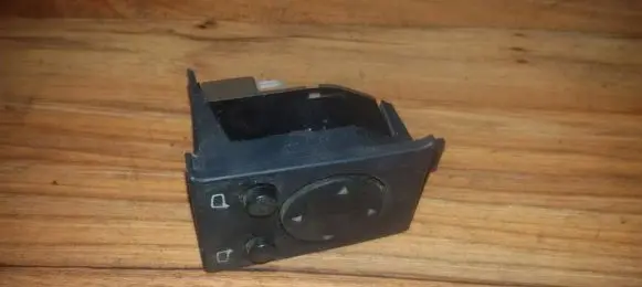 Audi A6 S6 C4 4A Wing mirror switch 4a0959565