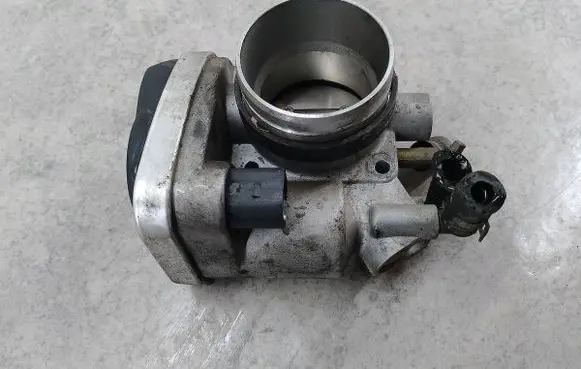 Volkswagen Jetta V Throttle body valve 310023ENGITECH