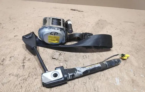 Volkswagen Golf VIII Front seatbelt 5H2857706G
