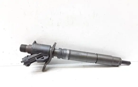 Volvo V70 Fuel injector 31272690 0445116016
