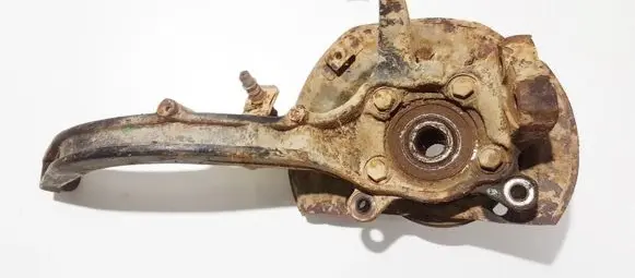 Mitsubishi Eclipse Front wheel hub