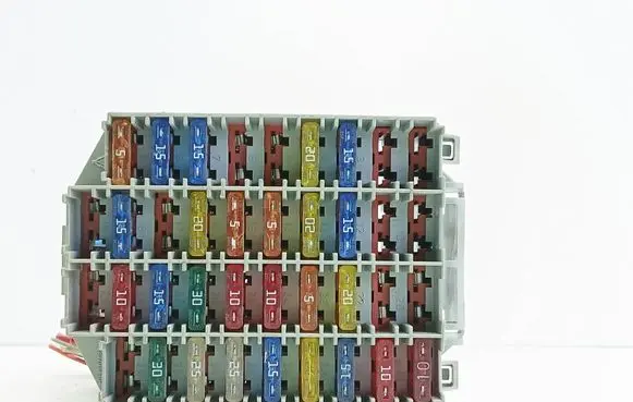 Volvo V70 Fuse box set 9162439