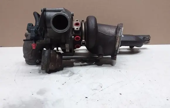 Volvo V70 Turbo 53049700033 30757112