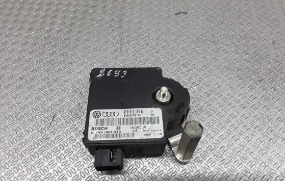 Audi A6 S6 C6 4F Power management control unit 4F0915181A