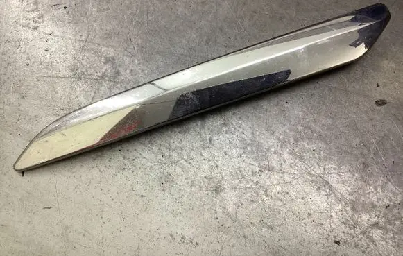 Citroen C5 Front bumper splitter molding 9682198577 2001589