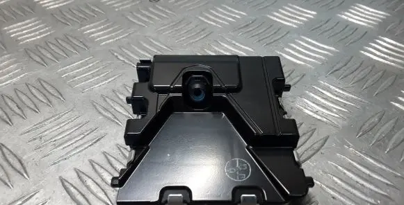 Windshield/windscreen camera