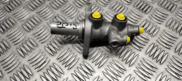 Mercedes-Benz E W212 Master brake cylinder