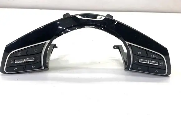 KIA Ceed Steering wheel buttons/switches 96700J7850