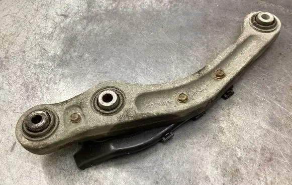 Audi A8 S8 D3 4E Rear control arm 4E0505361