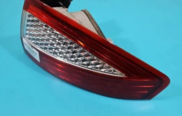 Ford Mondeo MK IV Rear/tail lights 7S71-13404-A IMPRK1475401