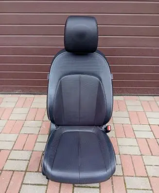Hyundai Ioniq 5 Front passenger seat 