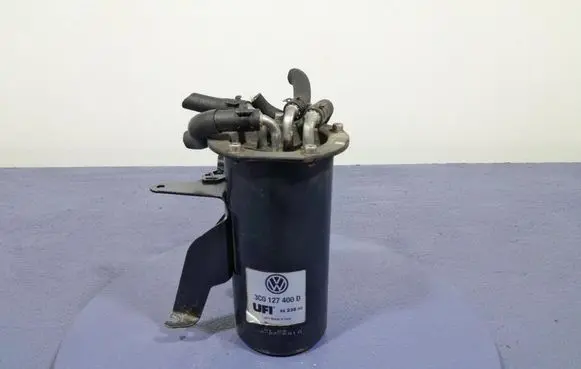 Audi A3 S3 A3 Sportback 8P Fuel filter housing 3C0127400D