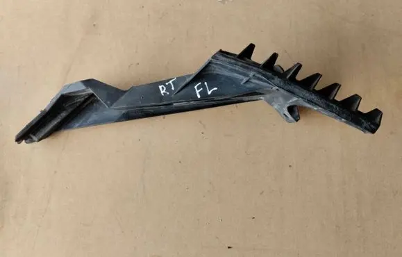 Chrysler Town & Country V Front bumper mounting bracket 68084829AA