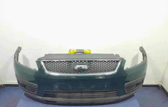 Ford Focus C-MAX Front bumper 