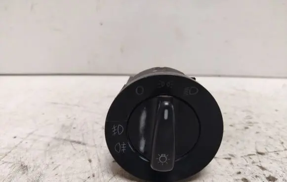Light switch