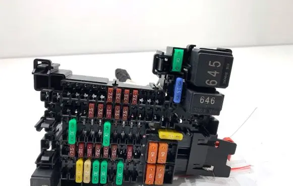 Skoda Octavia Mk4 Fuse box set 5WA937615