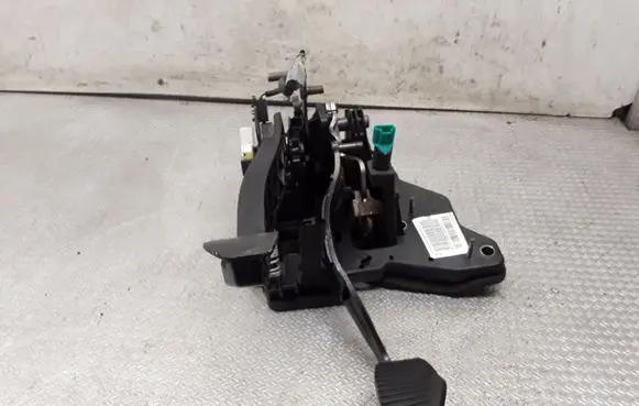 Citroen C5 Pedal assembly 9665383080
