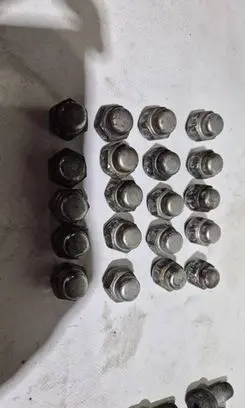 Mazda CX-7 Nuts/bolts 