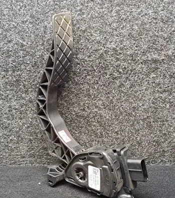 Audi A6 S6 C6 4F Accelerator throttle pedal 8K1723523A