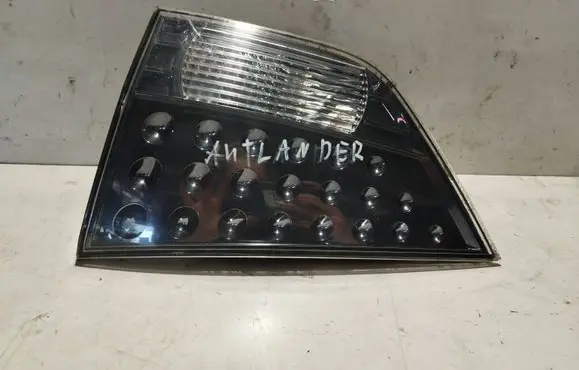 Mitsubishi Outlander Rear/tail lights