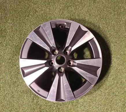 Nissan Leaf II (ZE1) R17 alloy rim N50701