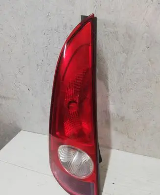 Rear/tail lights