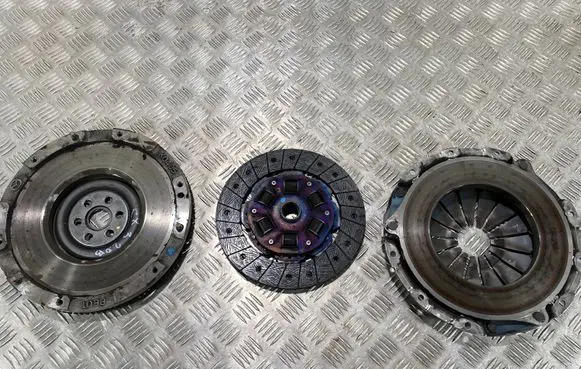 Mazda CX-3 Clutch set kit K3083PE0116460 K0405PE01
