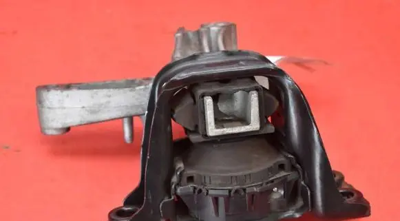 Nissan Qashqai Engine mount vacuum valve 112848459R