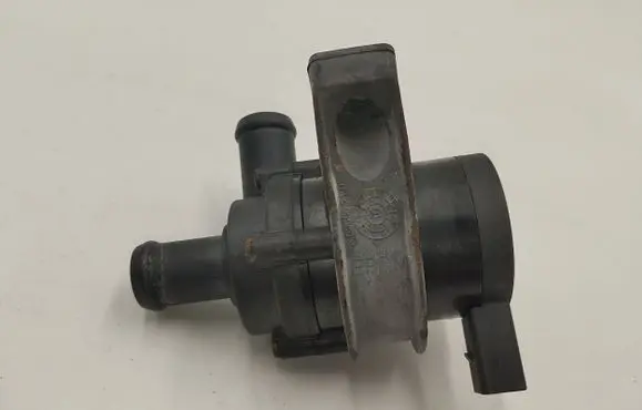 Volkswagen PASSAT B7 Electric auxiliary coolant/water pump 309500210 49298026 T232450