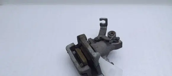Suzuki SX4 S-Cross Rear brake caliper