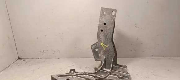 Mercedes-Benz E W213 Side radiator support slam panel A2536210600